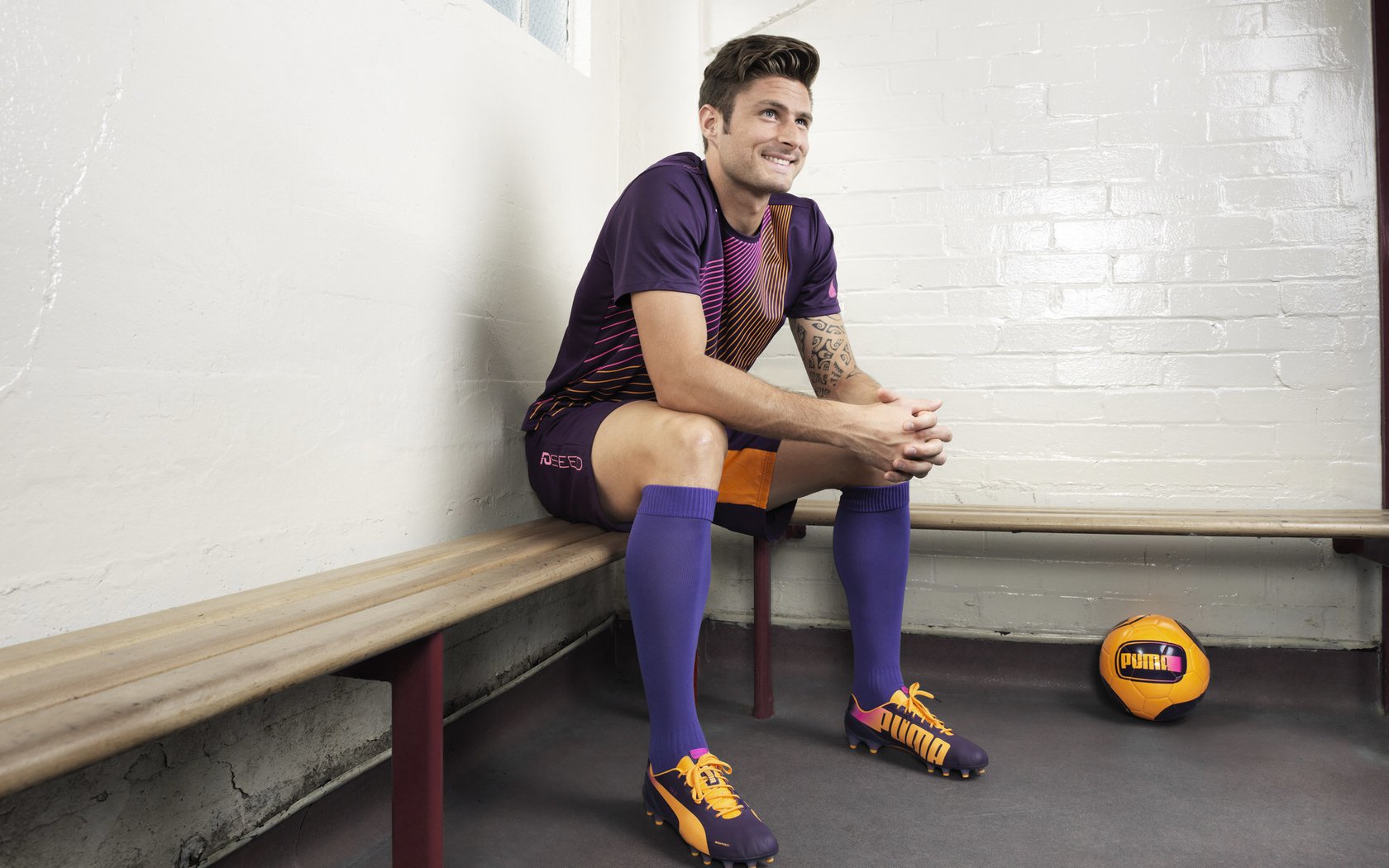 体育新闻中心发布体育创作者职业发展支持政策,体育行业创业的方向